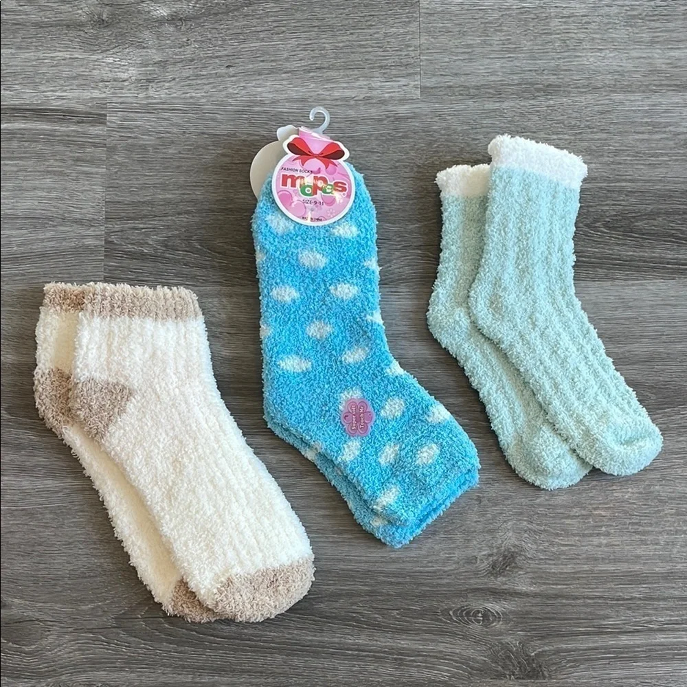 Cozy Fuzzy Socks Set